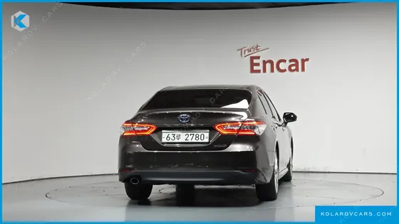 TOYOTA CAMRY 2.5 XLE HYBRID