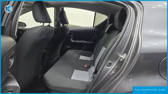 TOYOTA PRIUS 1.5
