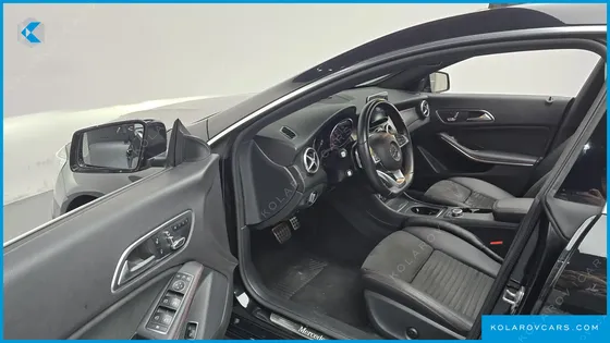 MERCEDES CLA-CLASS CLA220 AMG LINE
