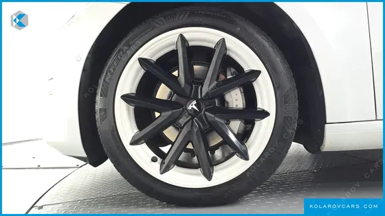 TESLA MODEL 3 LONG RANGE AWD