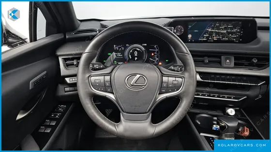 LEXUS UX 2.0 AWD