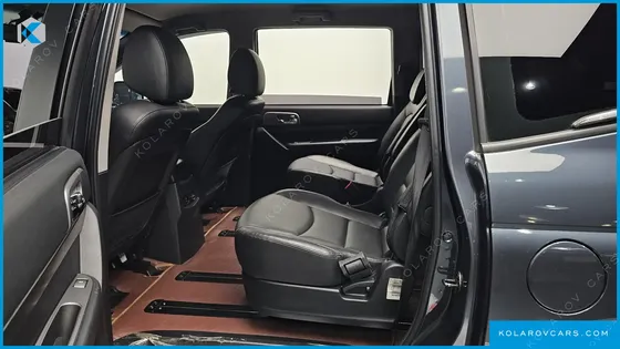 KGM - SSANGYONG KORANDO 4WD TX 9-SEATER