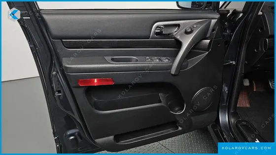 KGM - SSANGYONG KORANDO 4WD TX 9-SEATER