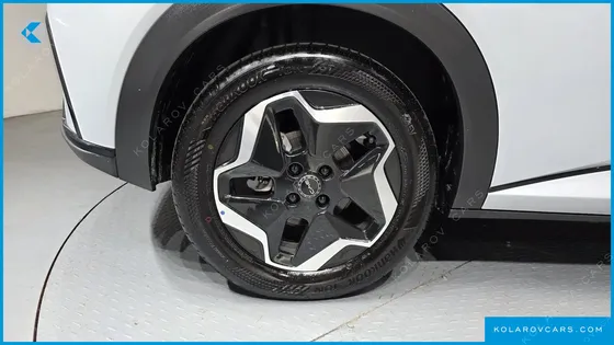 BYD DOLPHIN BASE