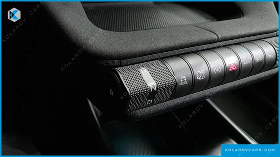 BYD DOLPHIN BASE