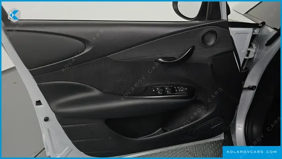 BYD DOLPHIN BASE