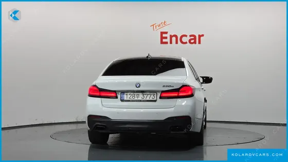 BMW 5 SERIES 530E M SPORT