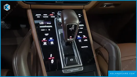 PORSCHE CAYENNE 3.0 E-HYBRID