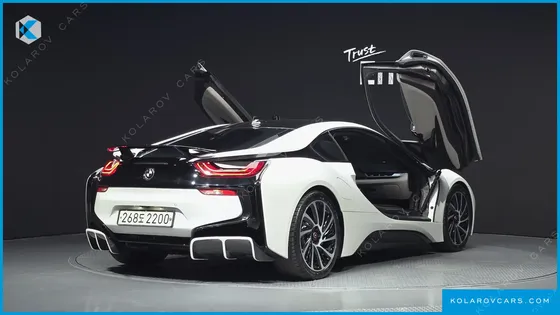 BMW I8 COUPE