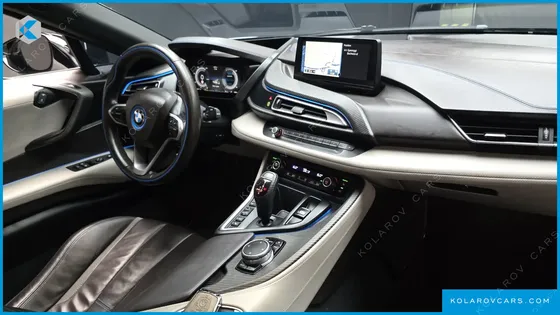 BMW I8 COUPE