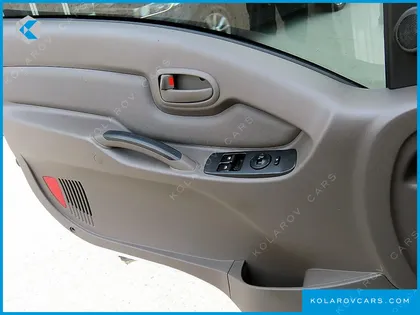 HYUNDAI PORTER II SUPER CABIN LPG