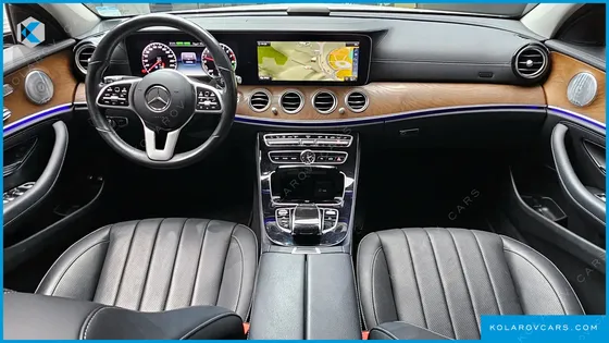 MERCEDES E-CLASS E300E EXCLUSIVE