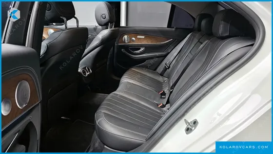 MERCEDES E-CLASS E300E EXCLUSIVE