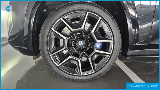 BMW XM 4.4