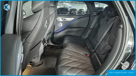 BMW XM 4.4