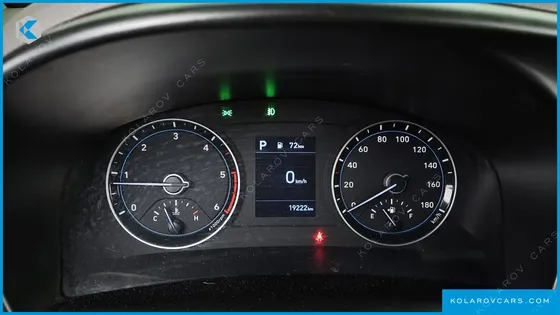 HYUNDAI PORTER II STANDARD CAP CRDI