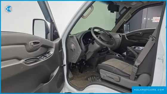 HYUNDAI PORTER II SUPER CABIN LPG