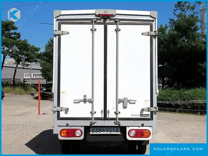 HYUNDAI PORTER II SUPER CABIN LPG