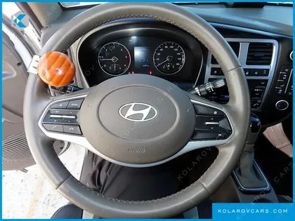 HYUNDAI PORTER II SUPER CABIN LPG