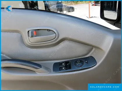 HYUNDAI PORTER II SUPER CABIN LPG
