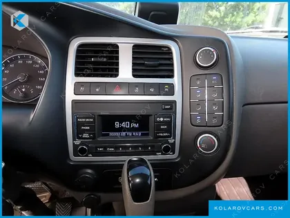 HYUNDAI PORTER II SUPER CABIN LPG
