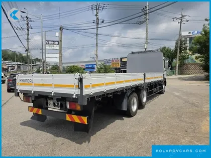HYUNDAI MEGA TRUCK GOLD