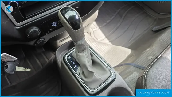 HYUNDAI PORTER II STANDARD CAP CRDI