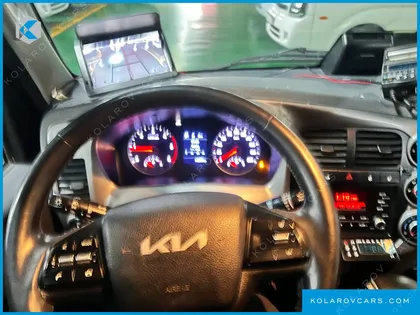 KIA BONGO III KING CAP