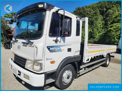 HYUNDAI MEGA TRUCK GOLD