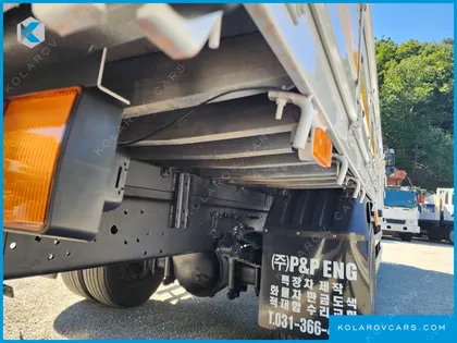 HYUNDAI MEGA TRUCK GOLD