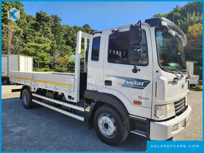 HYUNDAI MEGA TRUCK GOLD