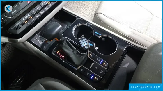 KIA CARNIVAL NONE