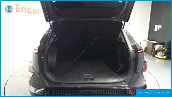HYUNDAI KONA LONG RANGE