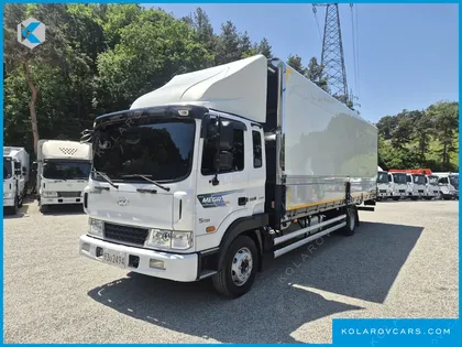 HYUNDAI MEGA TRUCK SUP