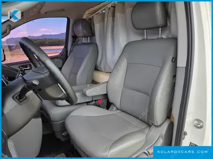 HYUNDAI GRAND STAREX NONE