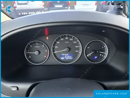 HYUNDAI GRAND STAREX NONE