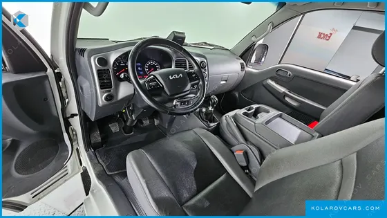 KIA BONGO III KING CAP