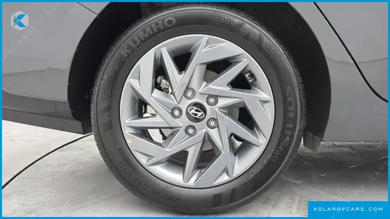 HYUNDAI ELANTRA (AVANTE) SMART