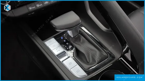 HYUNDAI ELANTRA (AVANTE) SMART