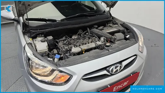 HYUNDAI ACCENT DIESEL 1.6 VGT LUXURY