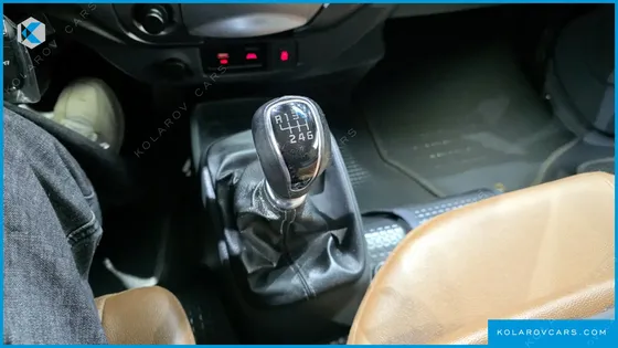 KIA BONGO III KING CAP