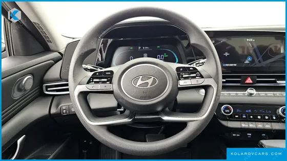 HYUNDAI ELANTRA (AVANTE) SMART