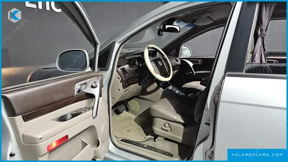 KGM - SSANGYONG KORANDO TURISMO NONE
