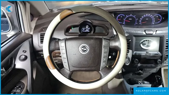 KGM - SSANGYONG KORANDO TURISMO NONE