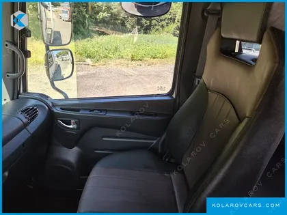 HYUNDAI MEGA TRUCK GOLD