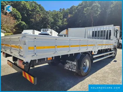 HYUNDAI MEGA TRUCK GOLD