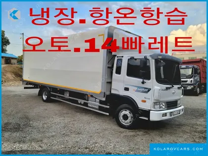 HYUNDAI MEGA TRUCK GOLD