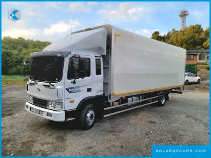 HYUNDAI MEGA TRUCK GOLD