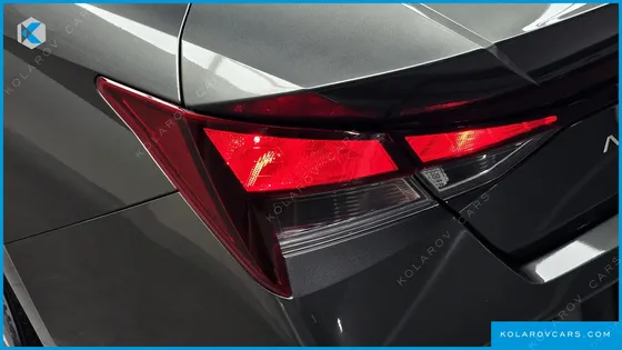 HYUNDAI ELANTRA (AVANTE) MODERN