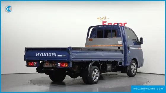 HYUNDAI PORTER II STANDARD CAP CRDI